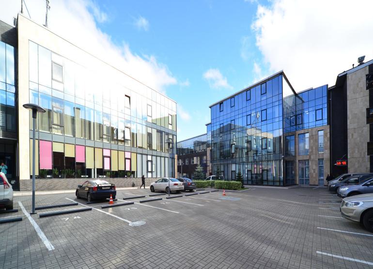 Брент Сити: Вид территории